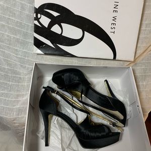 Nine West Bumble platform peep toe satin heels